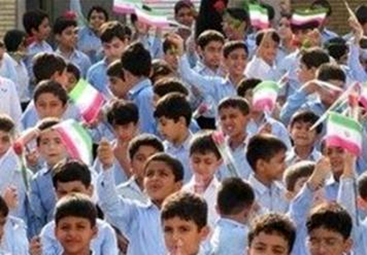 تربیت دانش آموزان وفادار به فرهنگ ملی در مدارس دنبال خواهد شد