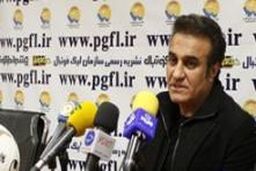 کاظمی: بازیکنان فجرسپاسی استرس داشتند / از تعویض هایم استفاده نکردم و جواب نداد