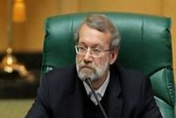غرب در زمینه دموکراسی کارنامه سیاهی دارد