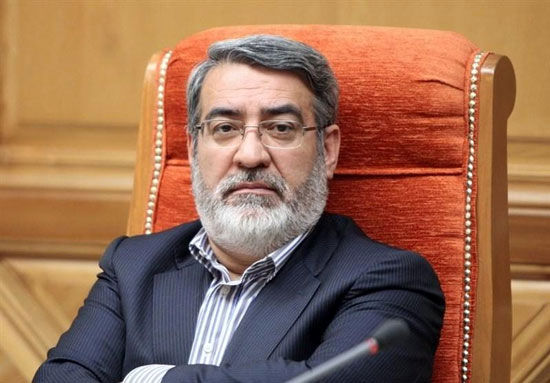 منتفی شدن استیضاح وزیر کشور دروغ است