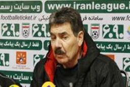 اولیویرا: غیرمستقیم در قهرمانی لیگ برتر تأثیر داریم / تنها مربی ای که گارانتی آسیا دارد من هستم!