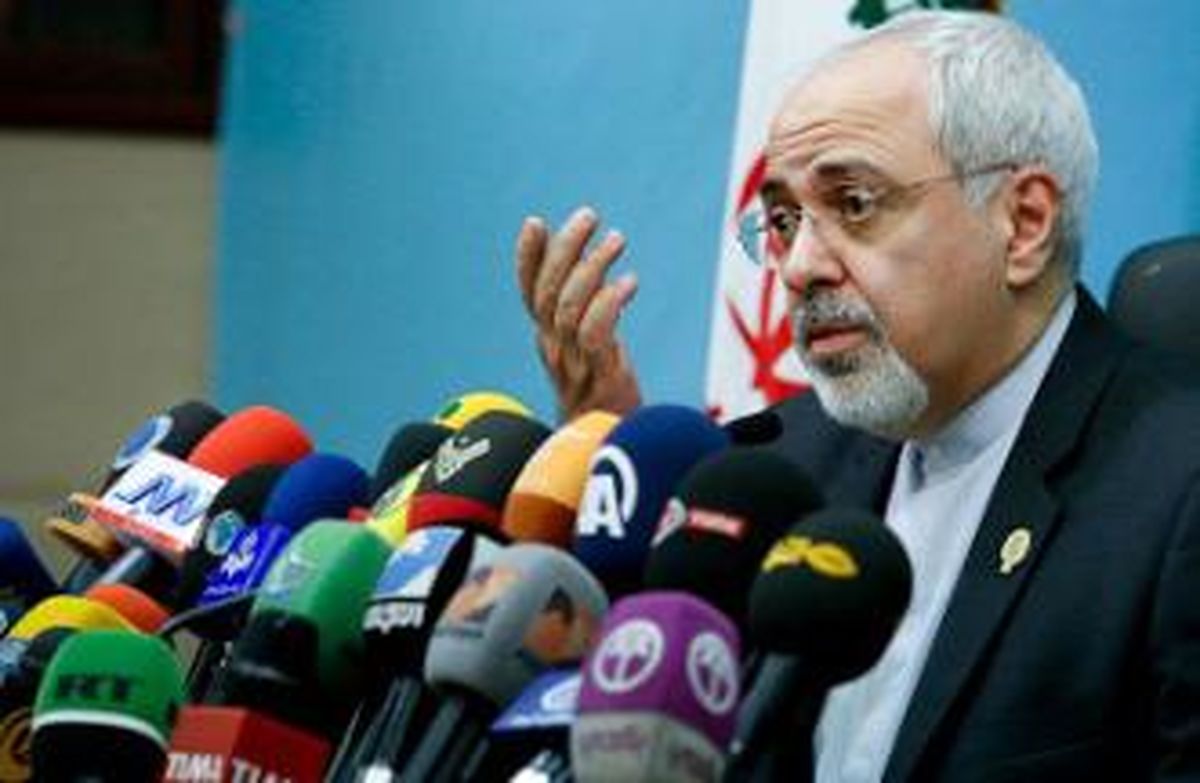 ظریف در وین: بیانیه های اروپا فاقد اعتبار است / از اردیبهشت وارد تدوین پیش نویس توافق چامع هسته ای می شویم