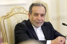  عراقچی: ایران برای ارتقاء فناوری صلح‌آمیز هسته‌ای مصمم است 