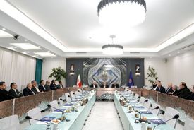 ۲ ماموریت مهم وزارت خارجه از زبان عراقچی