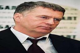 آذربایجان به سمت ایران چرخش کرده است / آمریکا و اتحادیه اروپا متحدان قابل اعتمادی نیستند