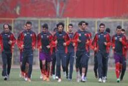 با هدف شرکت در جشن قهرمانی؛ پرسپولیس با ۲۳ بازیکن راهی اهواز شد