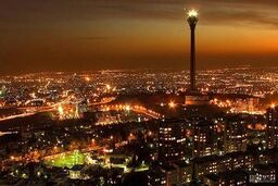 انفجار از جمعیت در انتظار تهران 