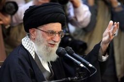 قوم بختیاری و لُرها جزء بهترین و باوفاترین اقوام ایرانی هستند