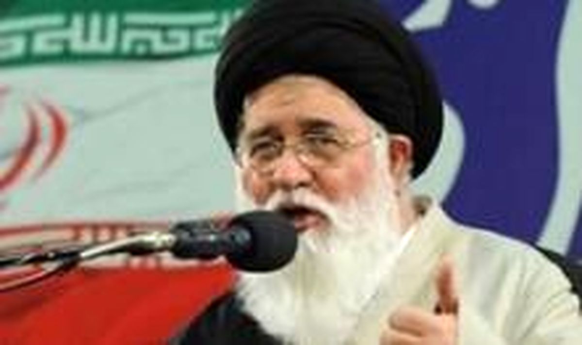 وزرایی که خود را پیرو رهبر می دانند نباید به دیدار خاتمی می رفتند