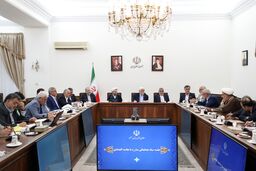 
عارف: صدای واحدی برای مبارزه با فساد داشته باشیم
