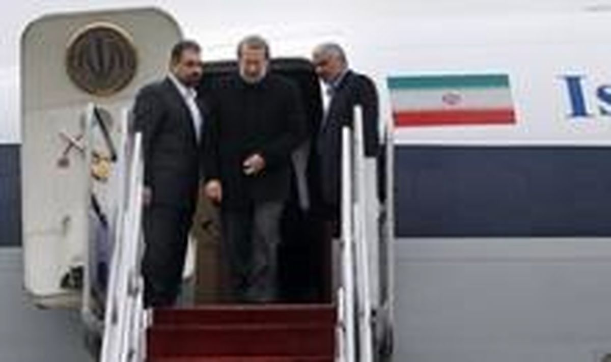 رئیس مجلس وارد بندرعباس شد