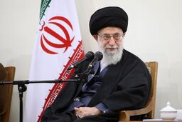بیانات رهبر انقلاب در دیدار دست‌اندرکاران کنگره 14 هزار شهید کارگری