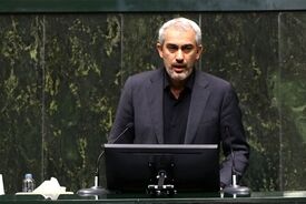 مدنی‌زاده: رویکرد وزارت اقتصاد تغییر ترکیب منابع نظام بانکی است
