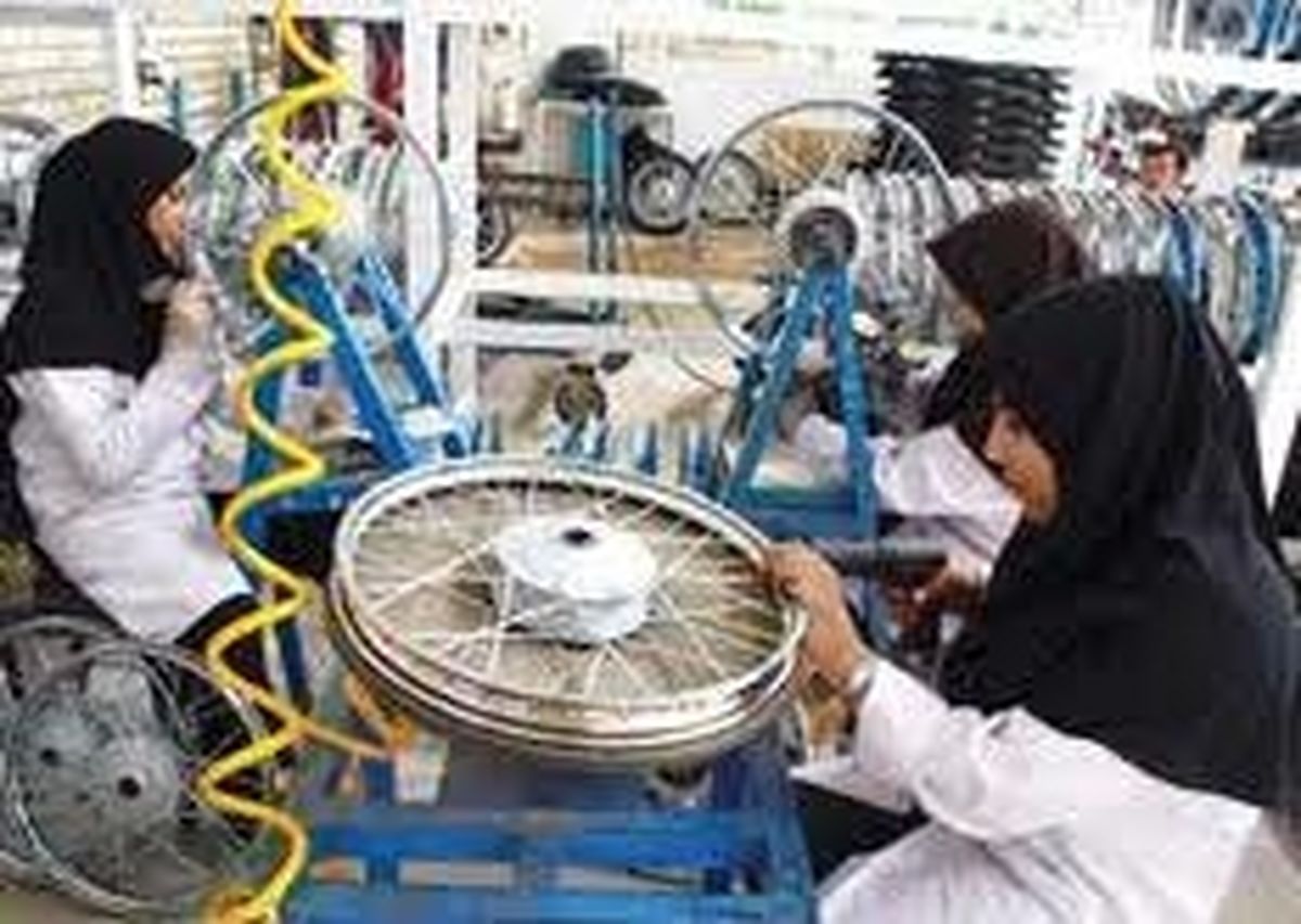 فرصت شغلی آقایان سه برابر خانم هاست
