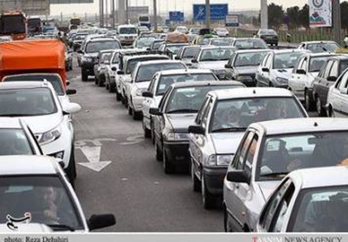 ترافیک سنگین اما روان در جاده های گیلان