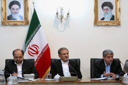 جهانگیری: استفاده از ظرفیت نهادهای عمومی غیر دولتی با رعایت اصل رقابتی بودن اقتصاد / بخش خصوصی میدان دار باشد