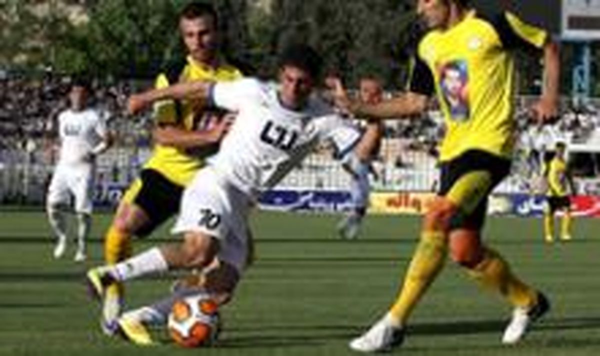 دیدار برگشت تیم های پیکان و فجرسپاسی در ورزشگاه شهرقدس برگزار می شود