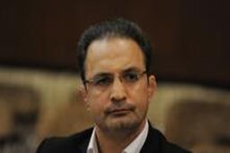 خادم: وزارت ورزش هیچ پولی را به باشگاه ها پرداخت نمی کند