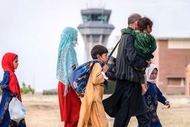 اکثریت مردم ایران معتقد به حفظ کرامت انسانی اتباع بیگانه هستند