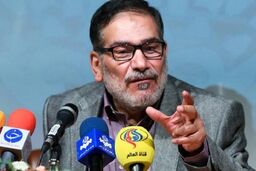 شمخانی: جلوگیری ازفعالیت تروریست ها در مرز ایران و پاکستان ضرورتی اجتناب ناپذیر است