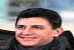 قلعه نویی: نمی شود با ۱۱ نفر تیم را به عربستان برد