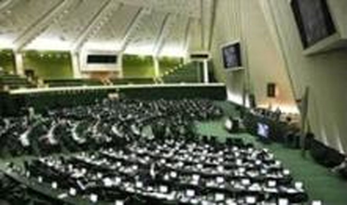 آقای روحانی! فهرست بدهکاران بالای ۵۰ میلیارد تومان را منتشر کنید