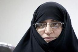 وزیر ارشاد نباید به اقدامات ضدفرهنگی دشمنان کمک کند