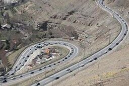 جاده چالوس روز جمعه یک طرفه می شود