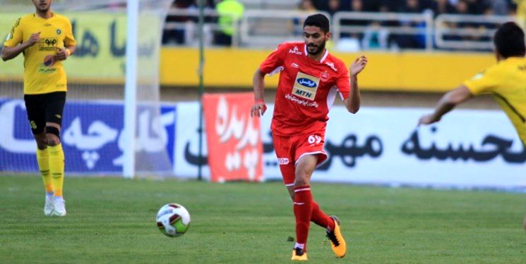 مدافع پرسپولیس احتمالا جراحی میشود