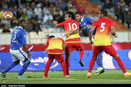 فولاد - استقلال؛ یکشنبه تکراری!