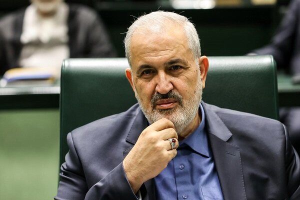 علیآبادی: عامل اصلی مشکلات صنعت آب و برق، ناترازی مالی است