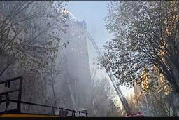 آتش‌سوزی گسترده در سینمای متروکه لاله‌زار مهار شد
