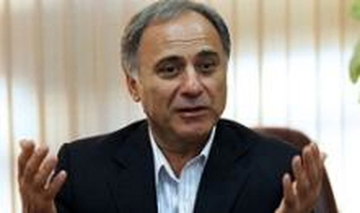 رحیمی: تمام تلاشم را می کنم تا هیأت مدیره پشیمان نشود