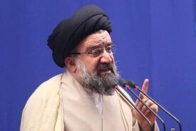 سید احمد خاتمی: دشمن اصل نظام را هدف قرار داده است
