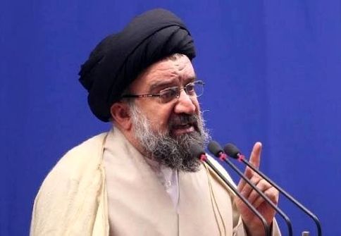 سید احمد خاتمی: دشمن اصل نظام را هدف قرار داده است
