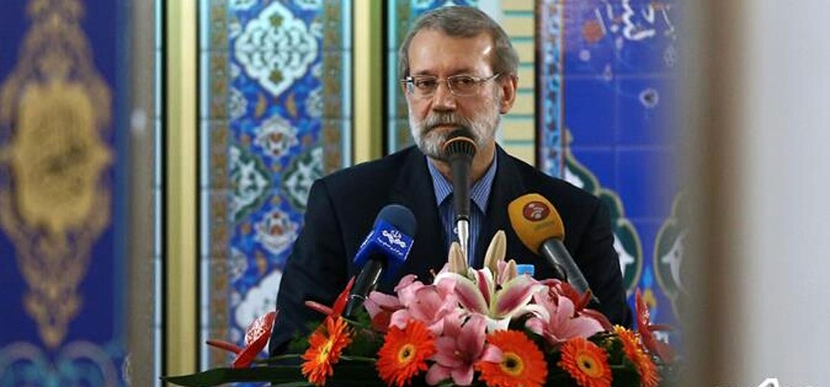 نباید لازم باشد کارآفرین کفش آهنی به پا کند و از یک اداره به اداره دیگری برود