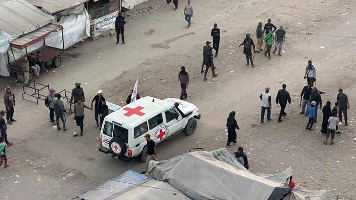 آغاز تبادل اسرا در غزه؛ ۷ اسیر صهیونیست آزاد شدند