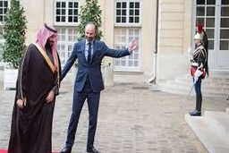دیدار ولیعهد سعودی با نخست‌وزیر فرانسه