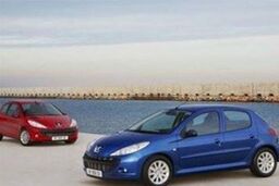 ثبات در قیمت خودروهای پر تیراژ داخلی + جدول قیمت