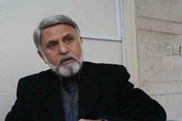 برخی به بهانه نقد هرچه به زبانشان می آید می گویند
