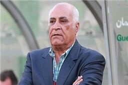 یاوری: سلام نظامی به دایی نمی‌دهم