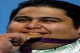 سیامند رحمان، مرد پولادین ایران