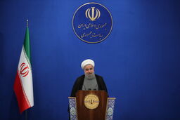 روحانی: بجای بستن؛ جوانان باید برای تعامل درست با فناوریهای فردا آماده شوند / به جای تخریب، برنامه ها باید به مردم عرضه شوند / ﻿پیشنهاد و نقدهای اساتید دانشگاه برای دولت مغتنم است