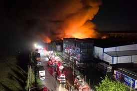 وقوع انفجار در کارخانه مواد شیمیایی در آرژانتین