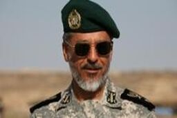 ۵ فروند از زیردریایی ها و ناوهای ارتش ایران در پاکستان پهلو گرفتند