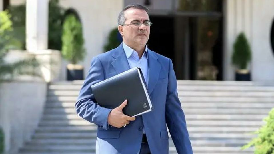 رفیع‌زاده: کاهش ۱۵ درصدی نیروی انسانی دولت عملاً امکان پذیر نیست