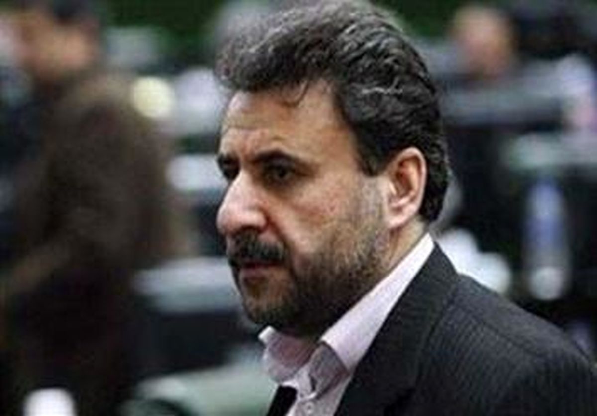 دولت باید در سال ۹۳ رکود اقتصادی را کاهش دهد