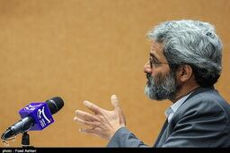 ساختار فاسد «حاکمیت درون حاکمیت» در صنعت نفت هنوز منافع انگلیس را تامین می کند