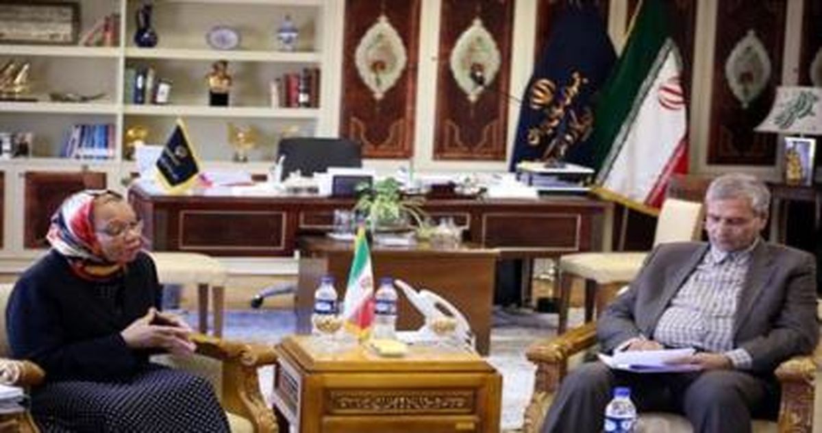 اسم وزارتخانه ام عدالت اجتماعی است