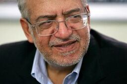 نعمت زاده خودروسازان را از افزایش ناگهانی قیمت برحذر داشت